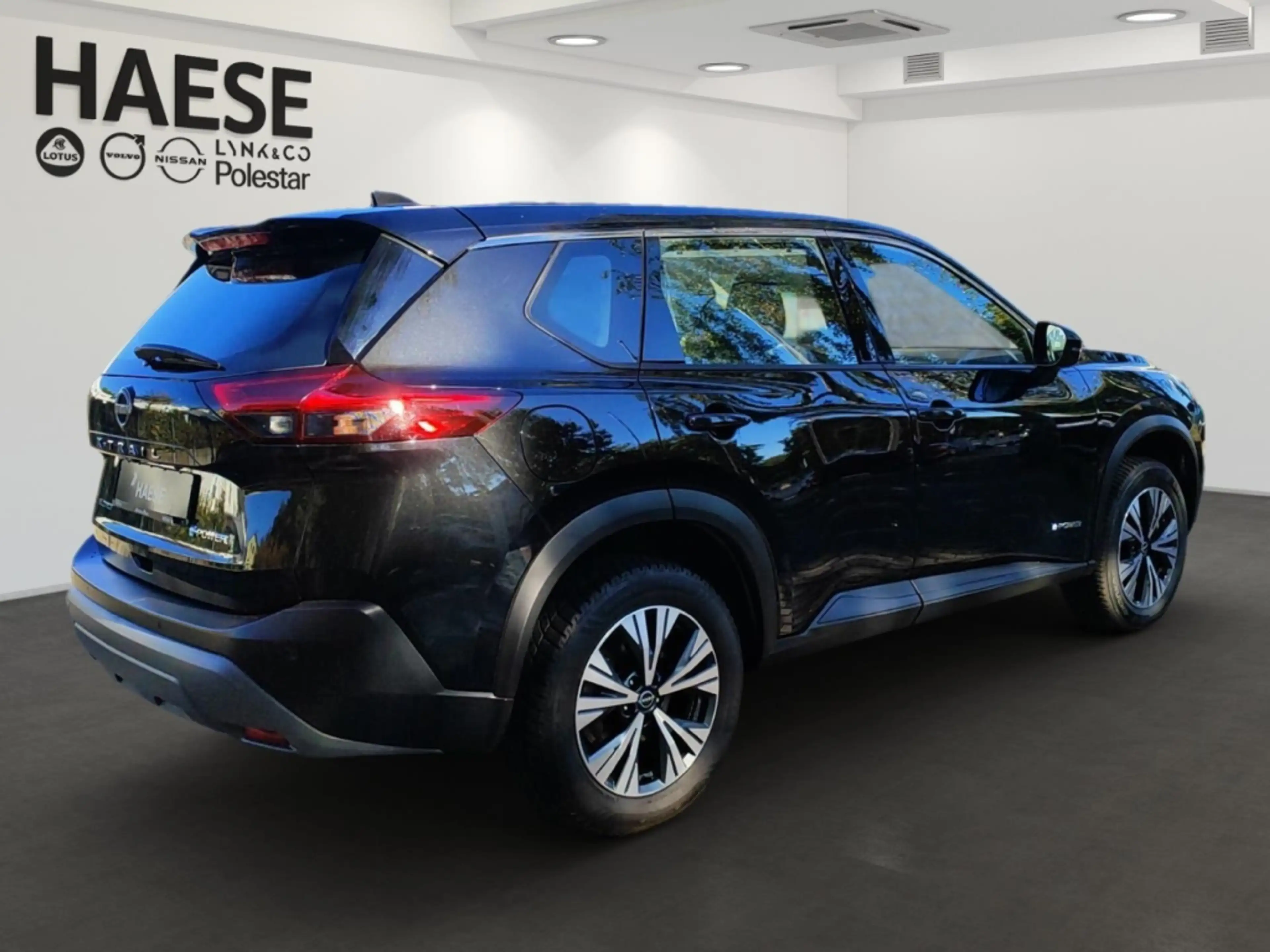 Nissan X-Trail e-Power e-4orce Acenta LED ACC Apple CarPlay Andro — photo 5
