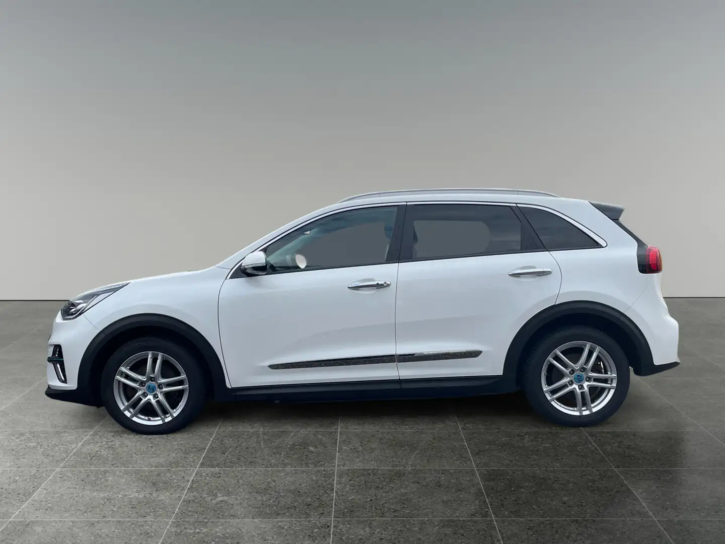 Kia Niro EV 64kWh long Range Platin Aut. 8-fach bereift Weiß - 2