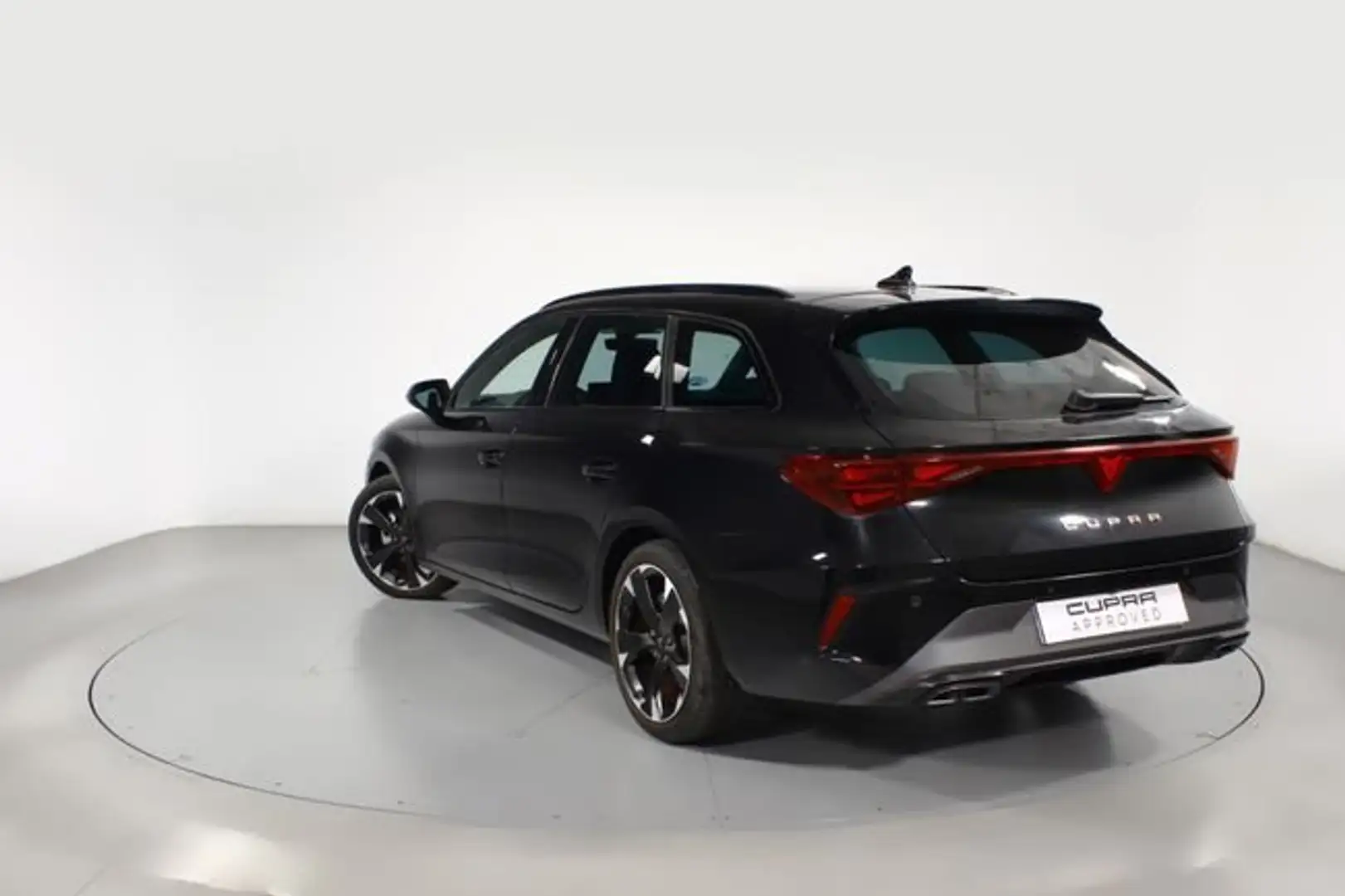 CUPRA Leon fam. 1.5 ETSI MHEV 110KW DSG SP 5P Negro - 2