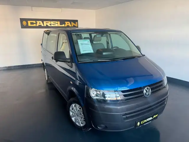 2013 Volkswagen Transporter in Blue for sale