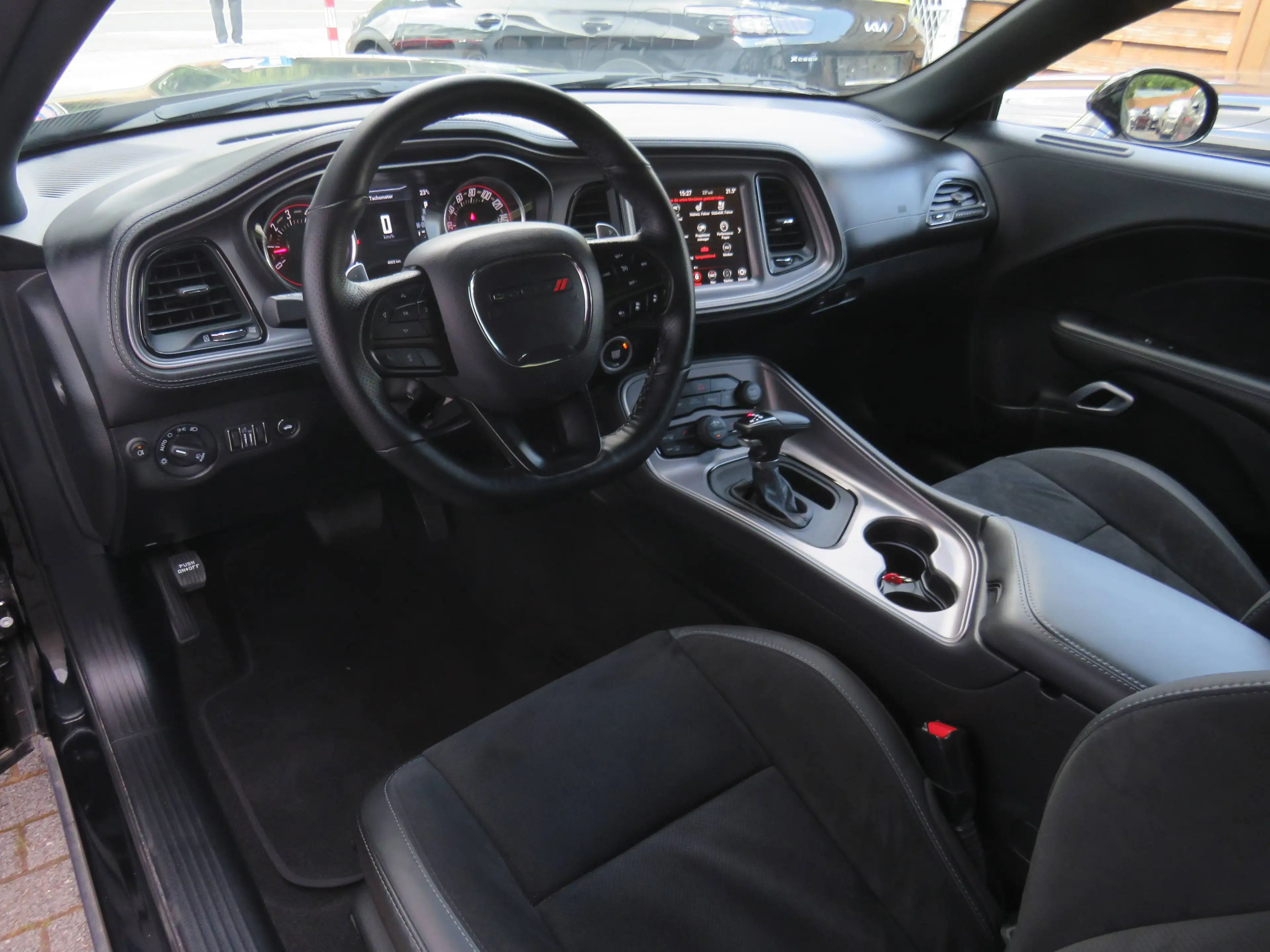 Dodge Challenger Challenger R/T 5,7L-V8 // Unfallfrei, Nur 4.000km — photo 9