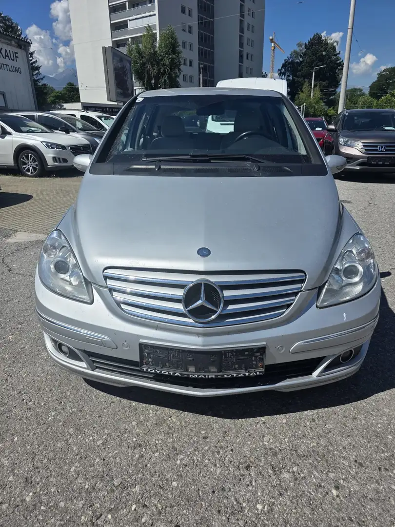 Mercedes-Benz B 200 Silber - 1