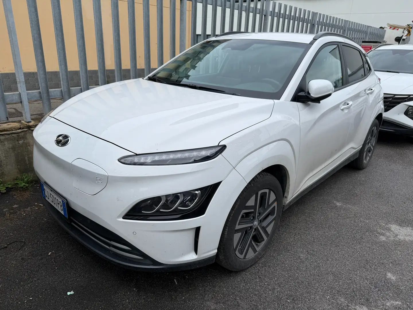 Hyundai KONA Kona Electric 2022 xline 39kwh Bianco - 1