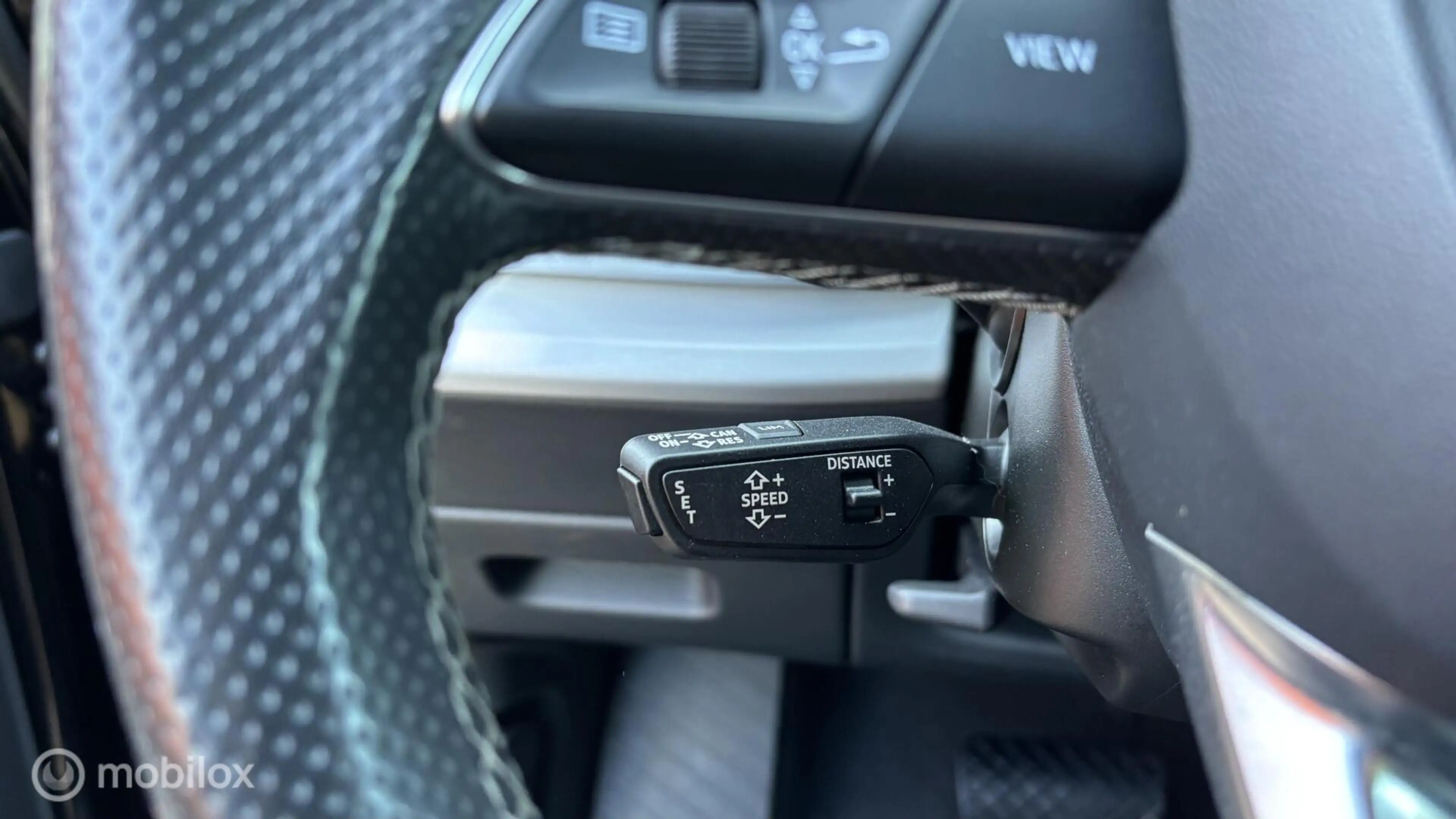 Audi Q7 55 TFSI e quattro S-Line Pano 22inch laser Head Up — photo 14