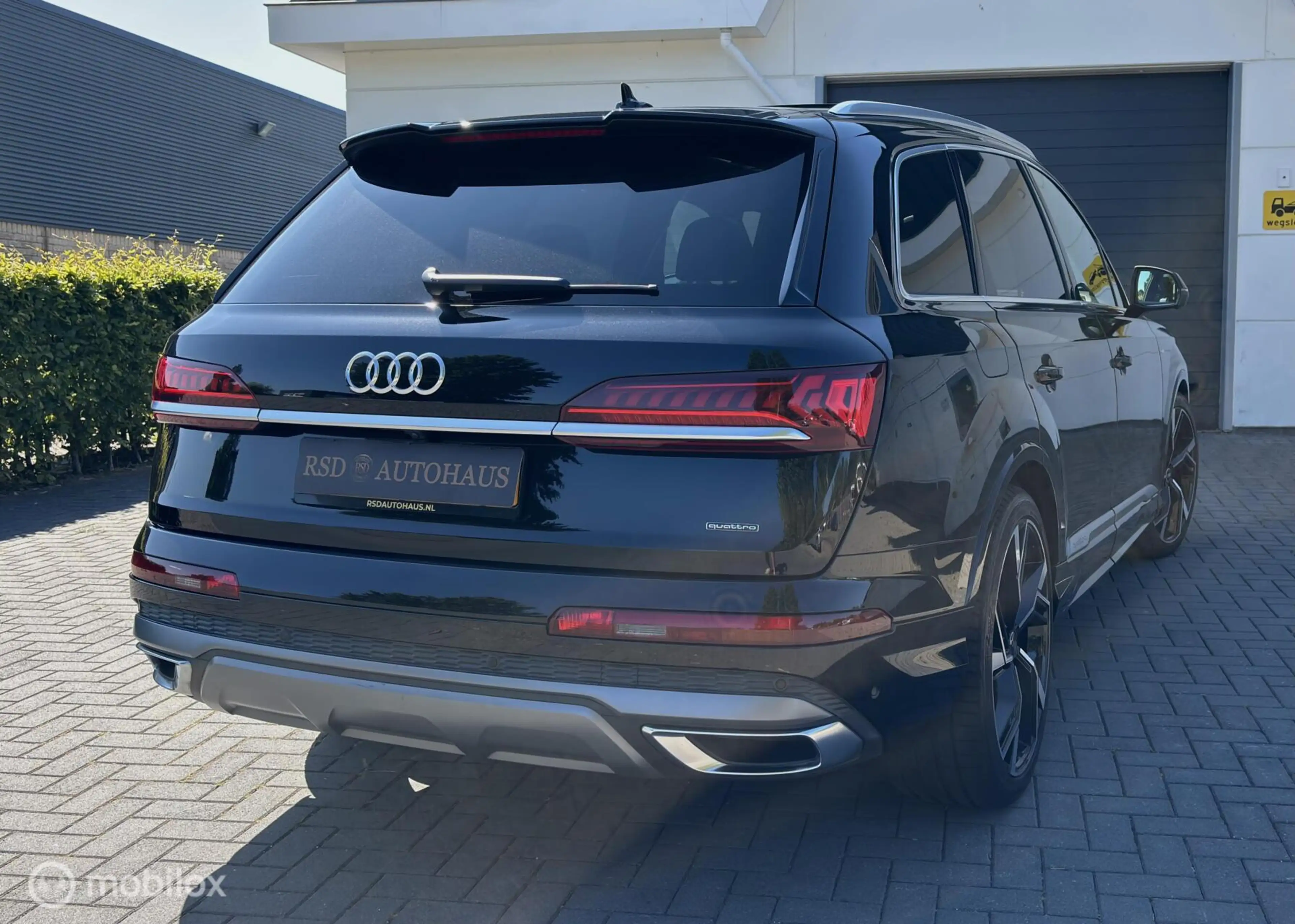 Audi Q7 55 TFSI e quattro S-Line Pano 22inch laser Head Up — photo 4