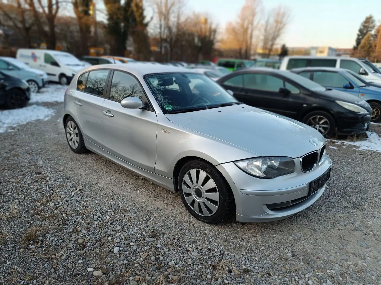 BMW 116 i "204900 km*Klima*keine HU" Ezüst - 2