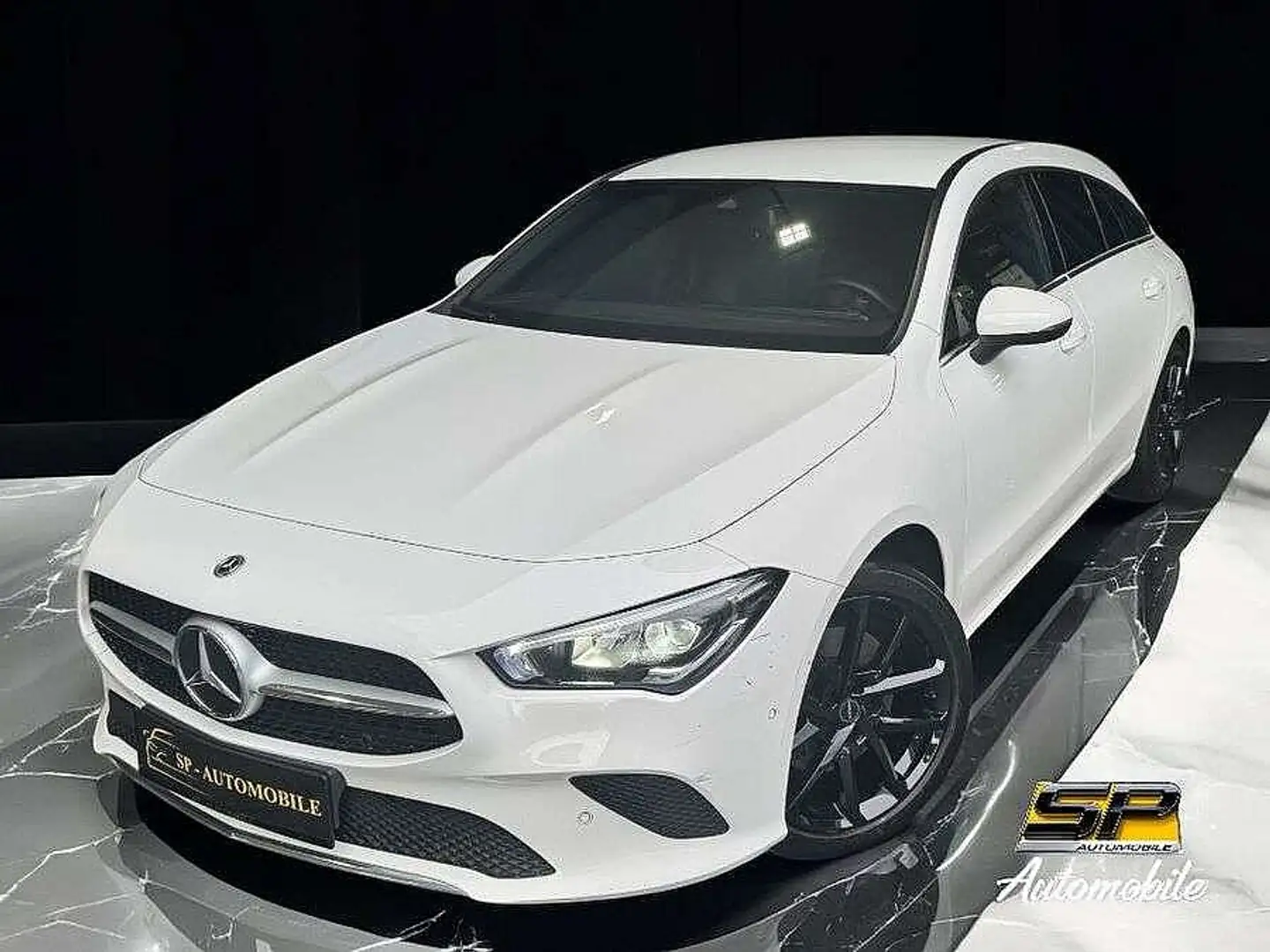 Mercedes-Benz CLA 220 d (118.614) Blanc - 1