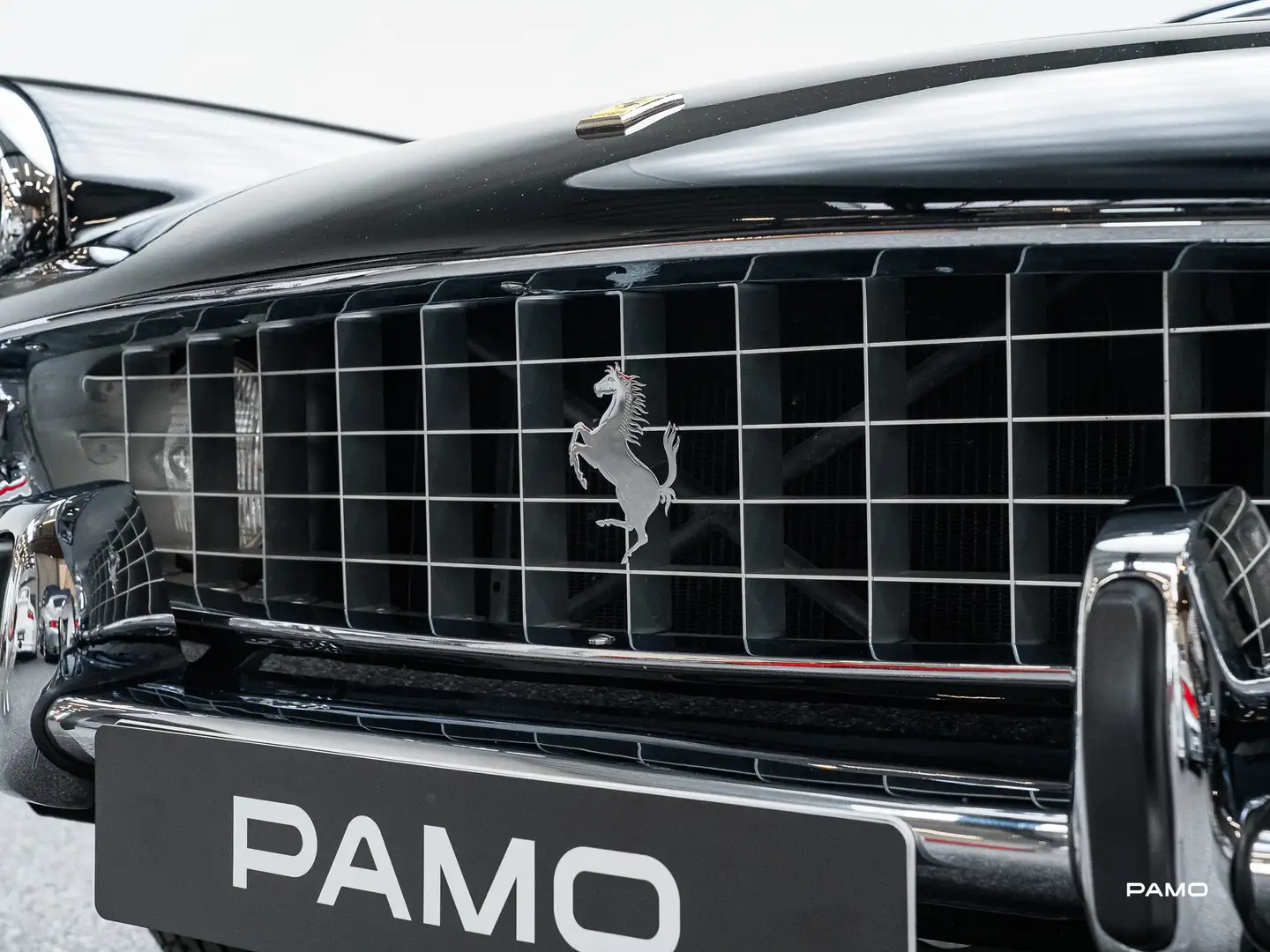 Ferrari 250 Ferrari 250 GT Pininfarina Coupé Schwarz - 2