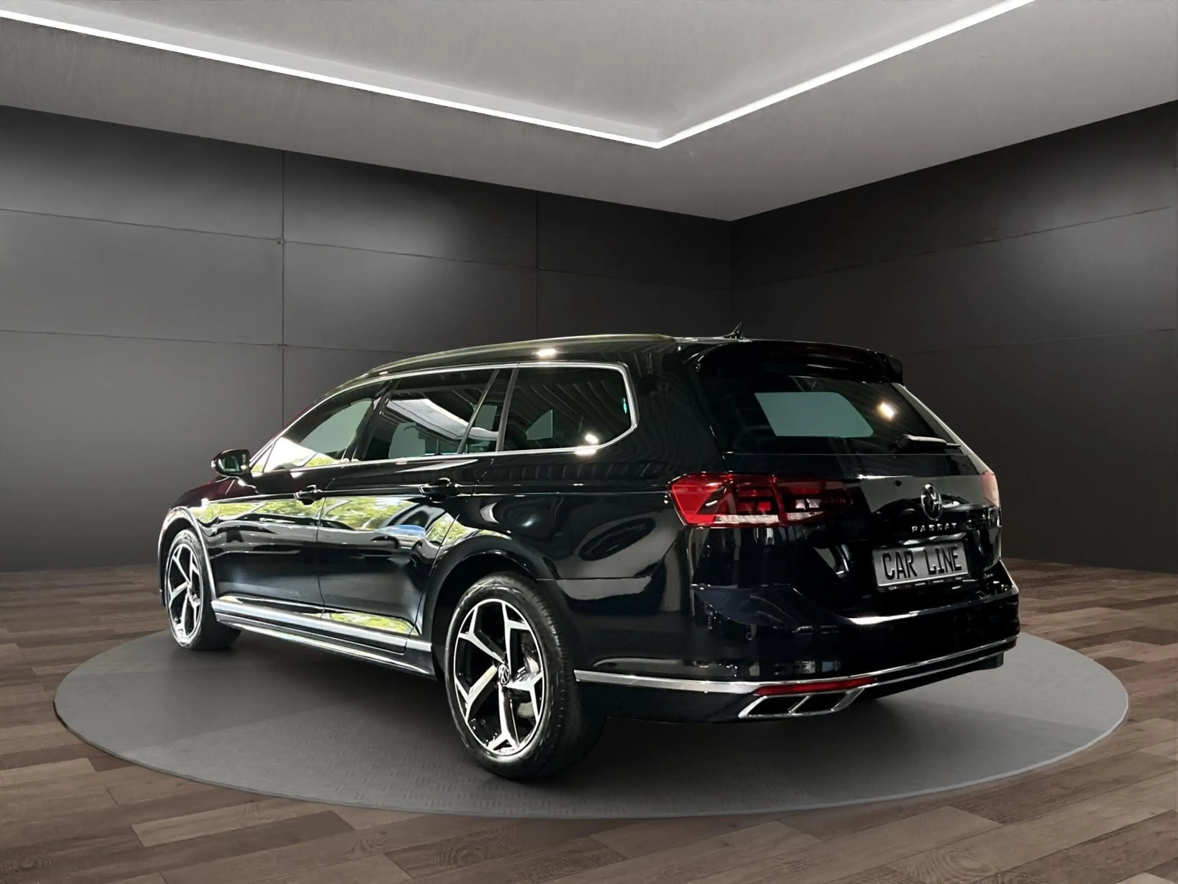 Volkswagen Passat Variant Passat Vari. Business 4M R-Line 2.0 TDI*LED*AHK* — photo 6