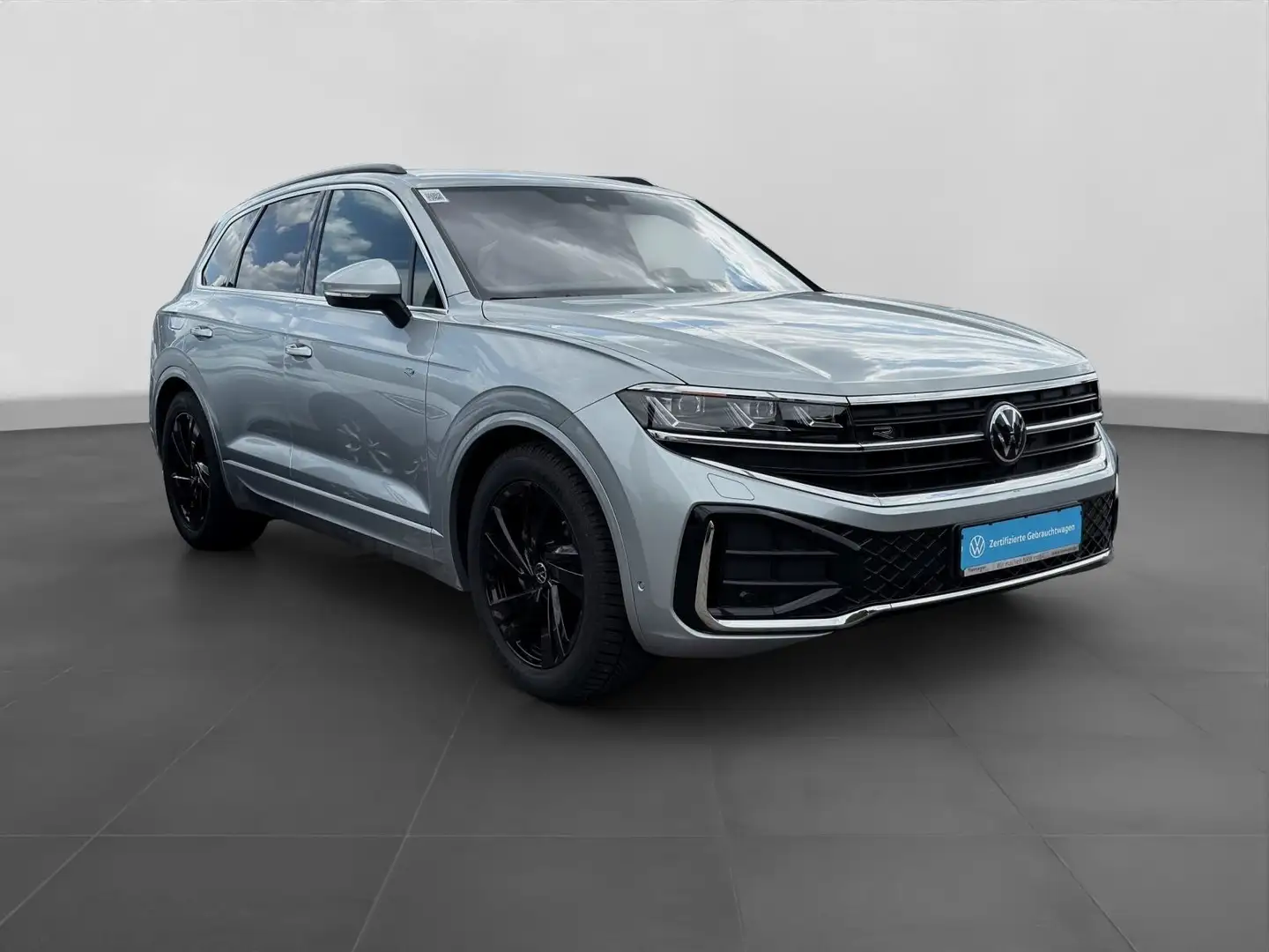 Volkswagen Touareg 3.0 TDI 4M R-LINE HuD LUFT AHK LEDER Silber - 2