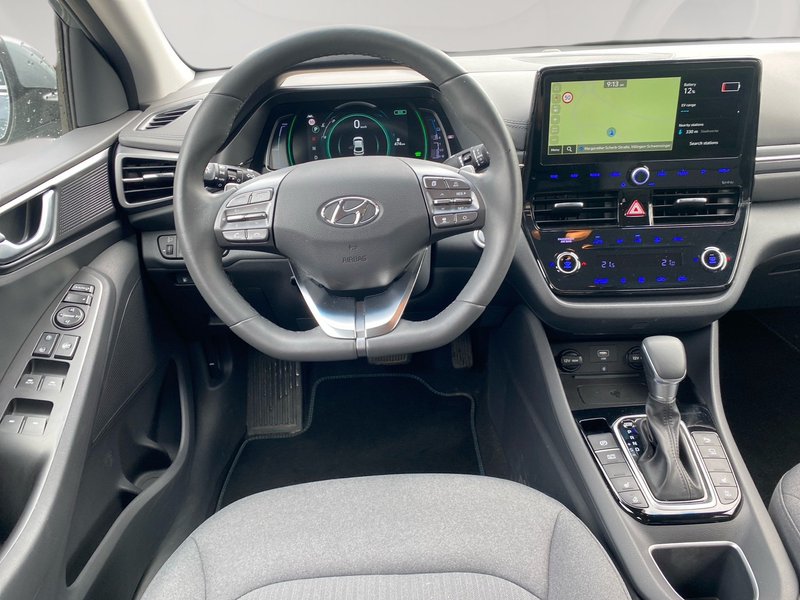 Hyundai IONIQ 1.6 GDI Hybrid Style Plug-In — photo 10