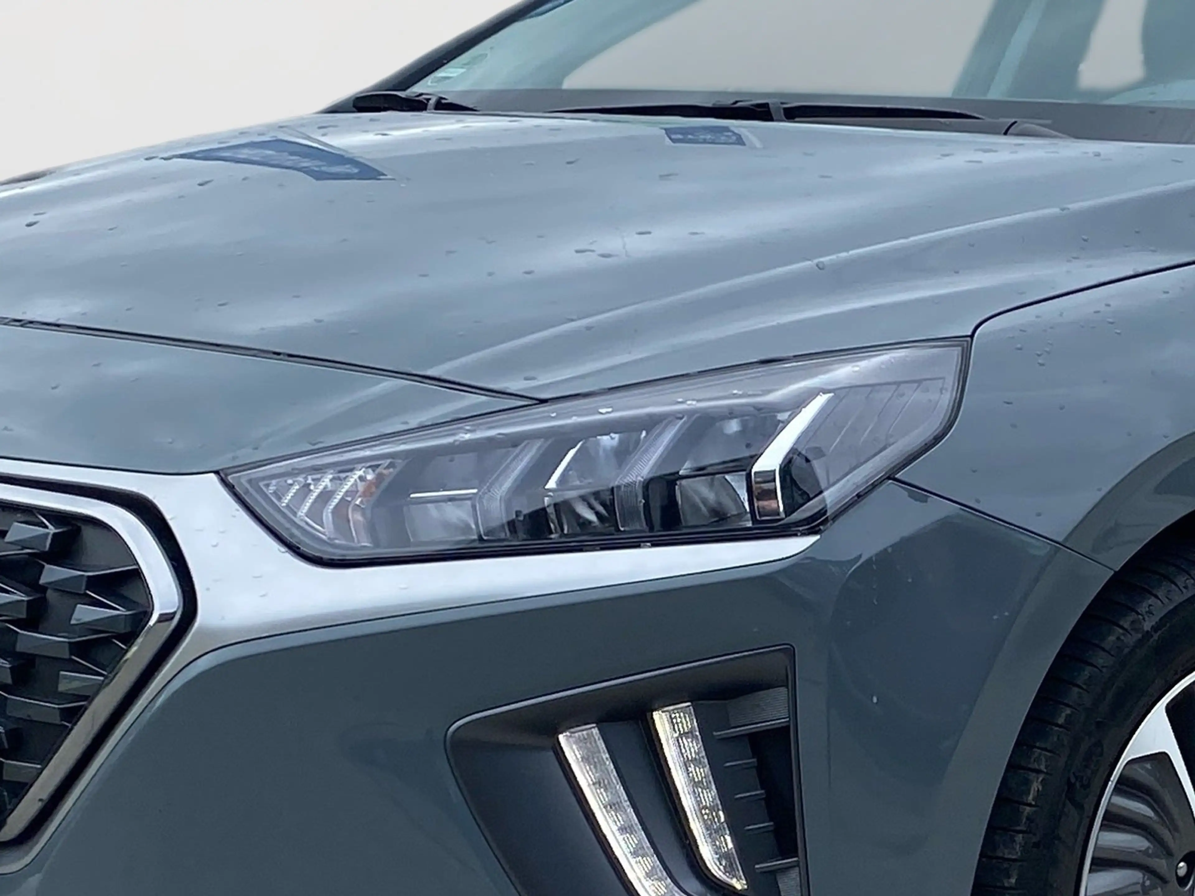 Hyundai IONIQ 1.6 GDI Hybrid Style Plug-In — photo 5