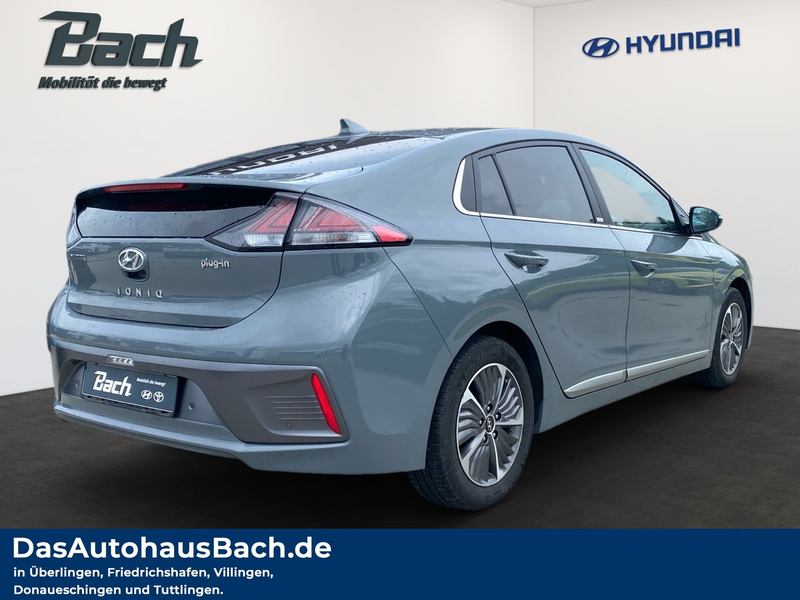Hyundai IONIQ 1.6 GDI Hybrid Style Plug-In — photo 3