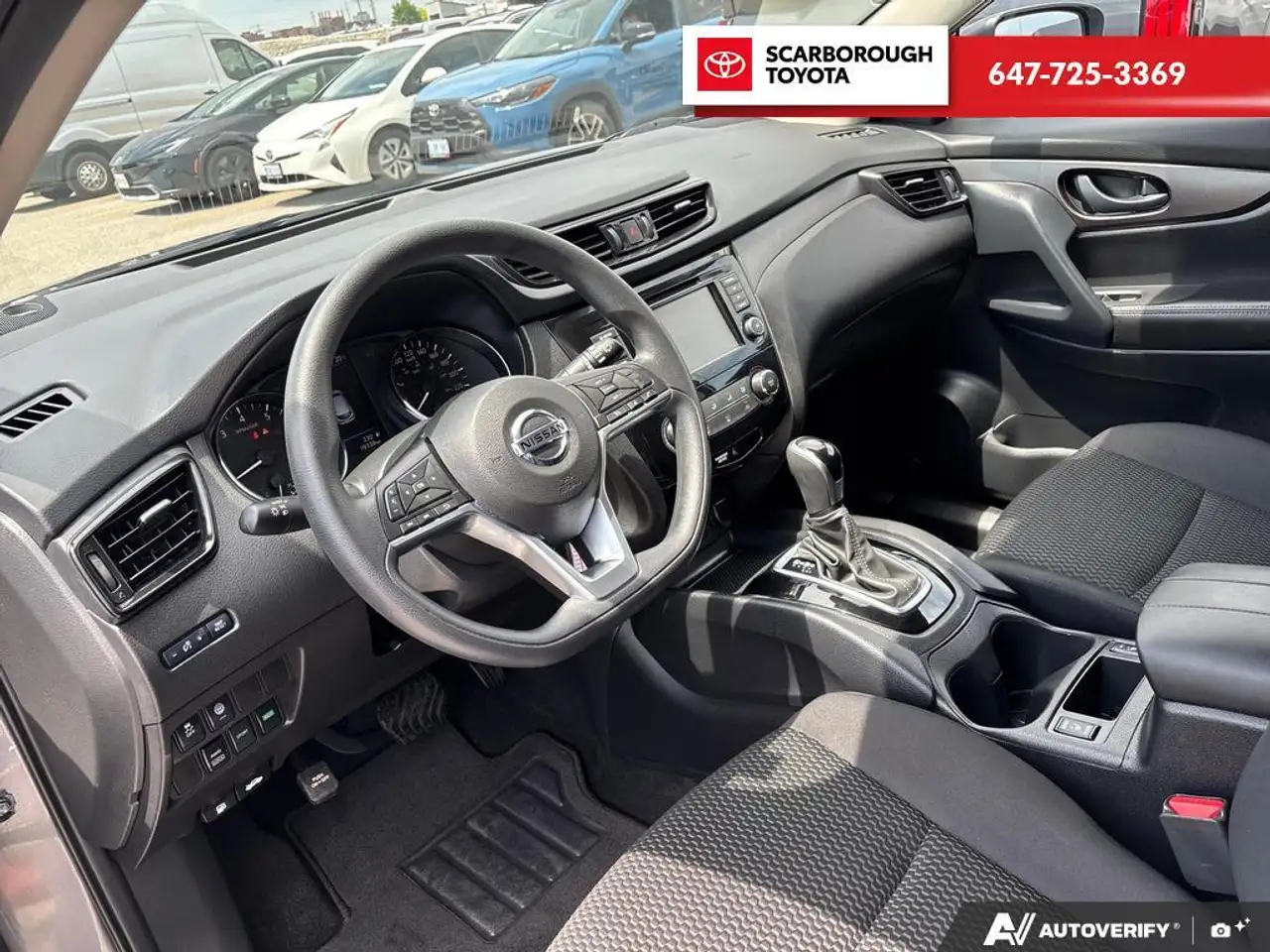 Nissan Qashqai снимка Nissan Qashqai