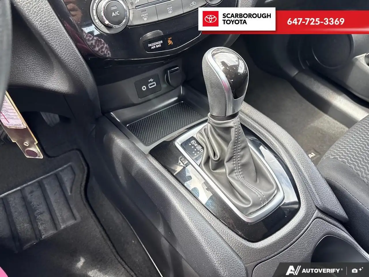 Nissan Qashqai снимка Nissan Qashqai