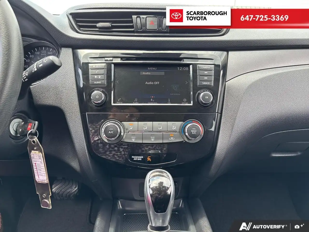 Nissan Qashqai снимка Nissan Qashqai