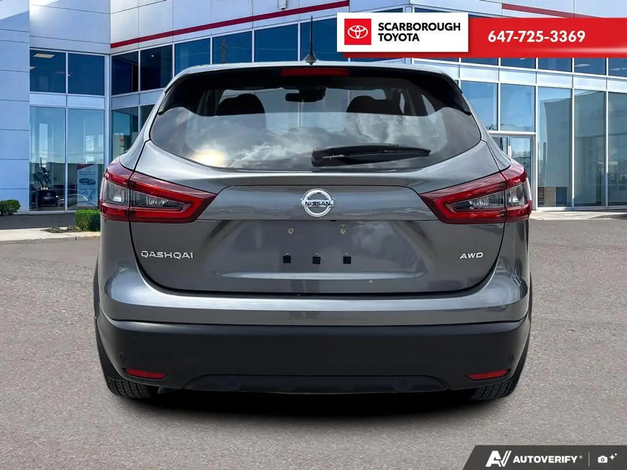Nissan Qashqai снимка Nissan Qashqai