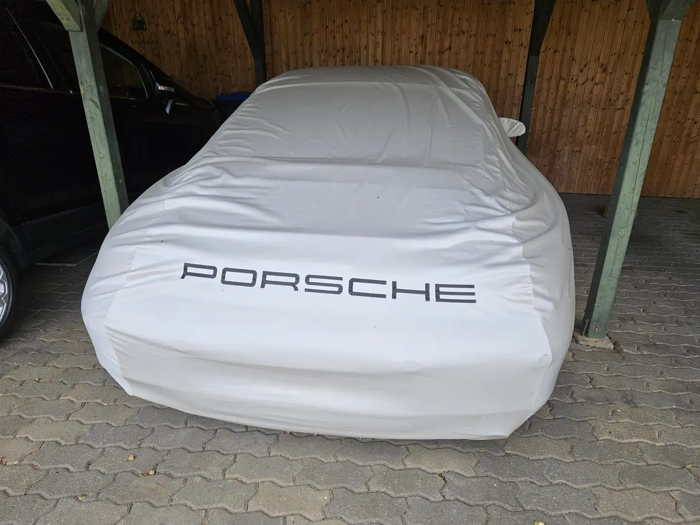 Porsche 996 911 Carrera Schwarz - 2