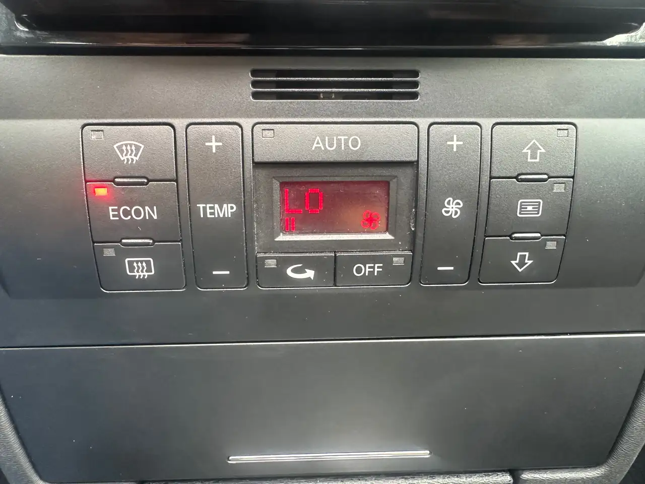 Audi A3 1.6 Ambiente, foto 11