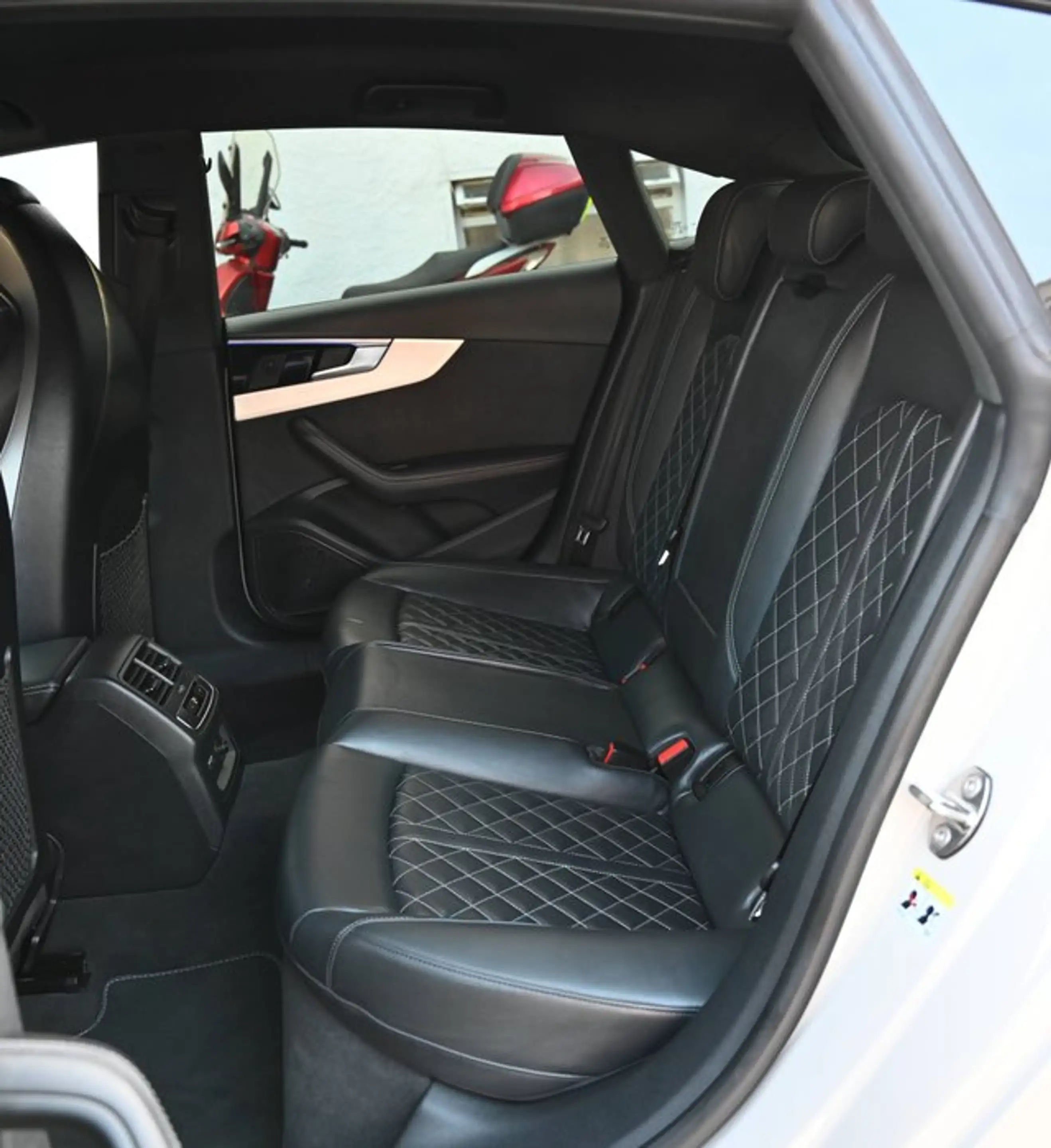 Audi S5 Sportb. 3.0 TDI Quat. RS-Sitze*B&O*ACC*20"* — photo 10