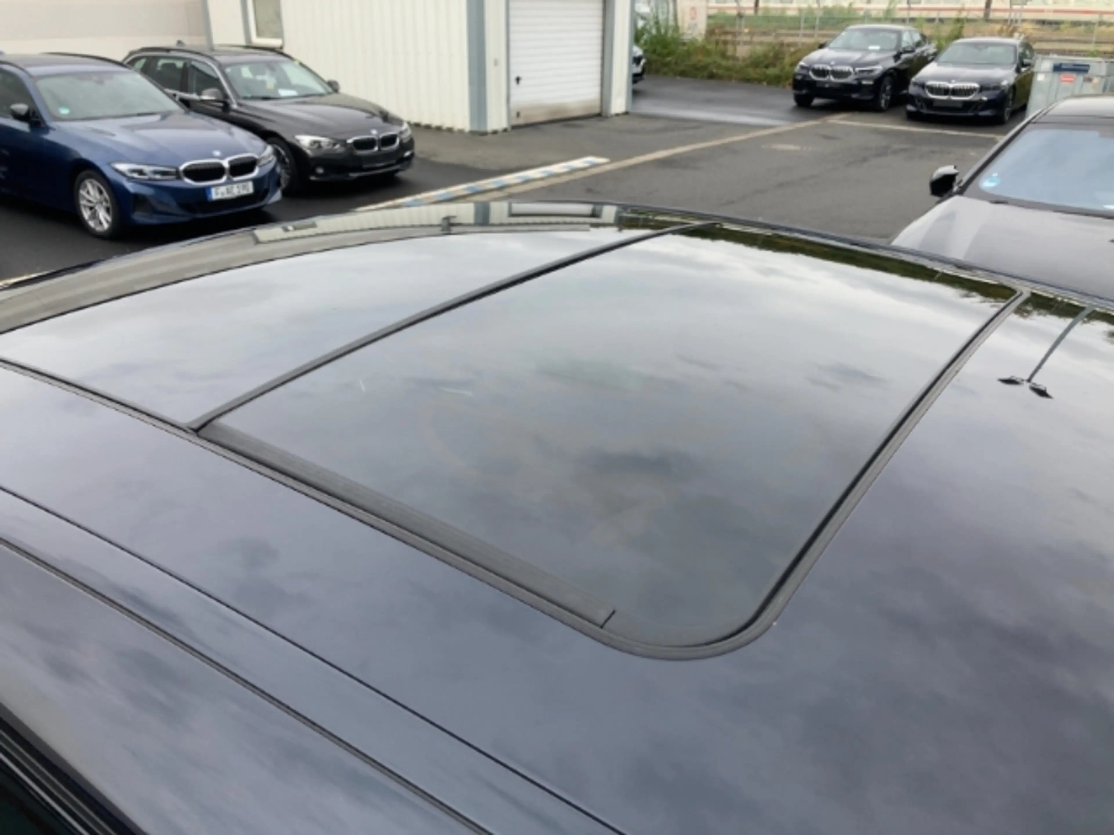 BMW X4 xDrive 30i Sportpaket HUD El. Panodach Panorama Na — photo 14