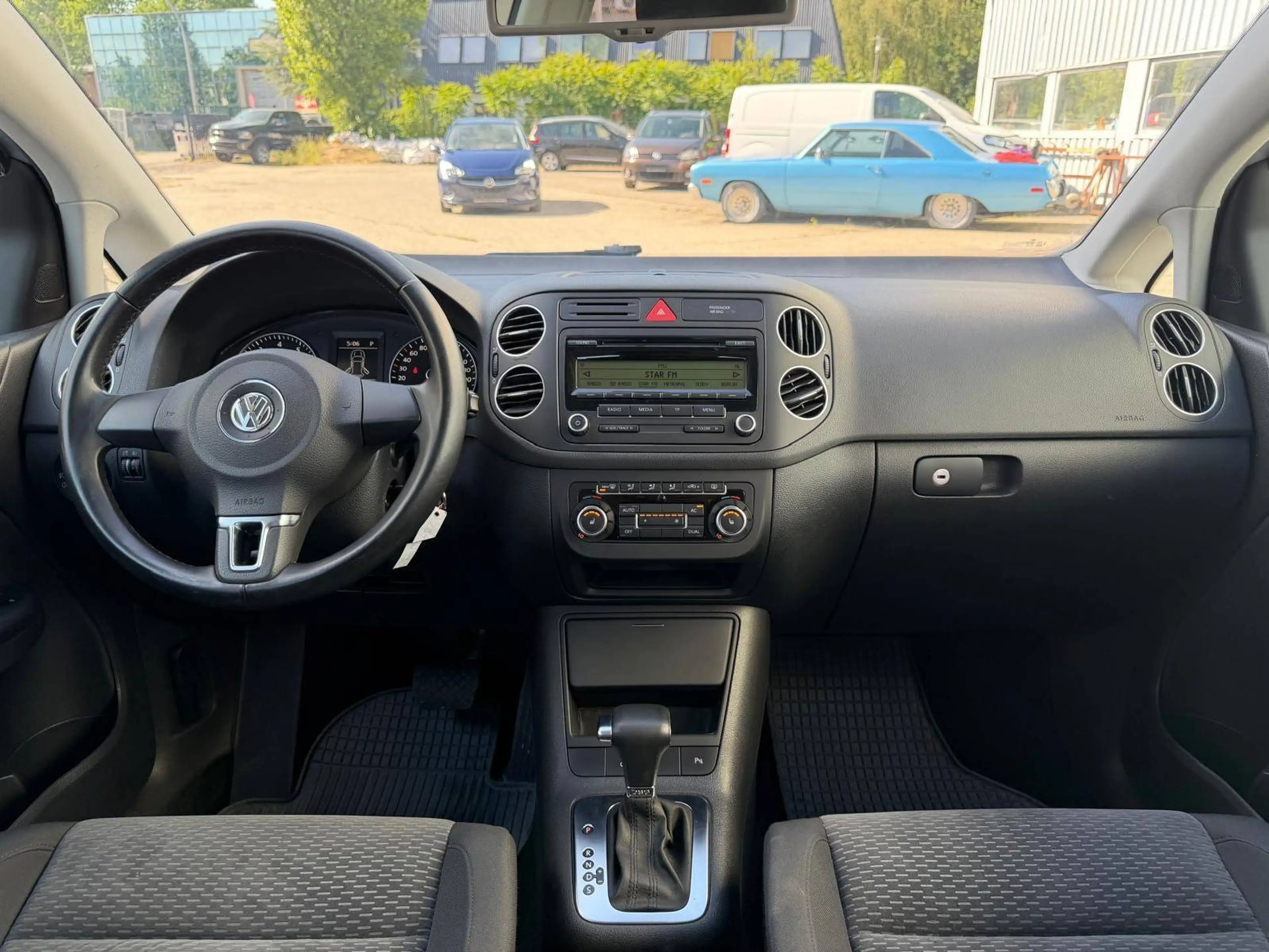 Volkswagen Golf Plus Comfortline — photo 10