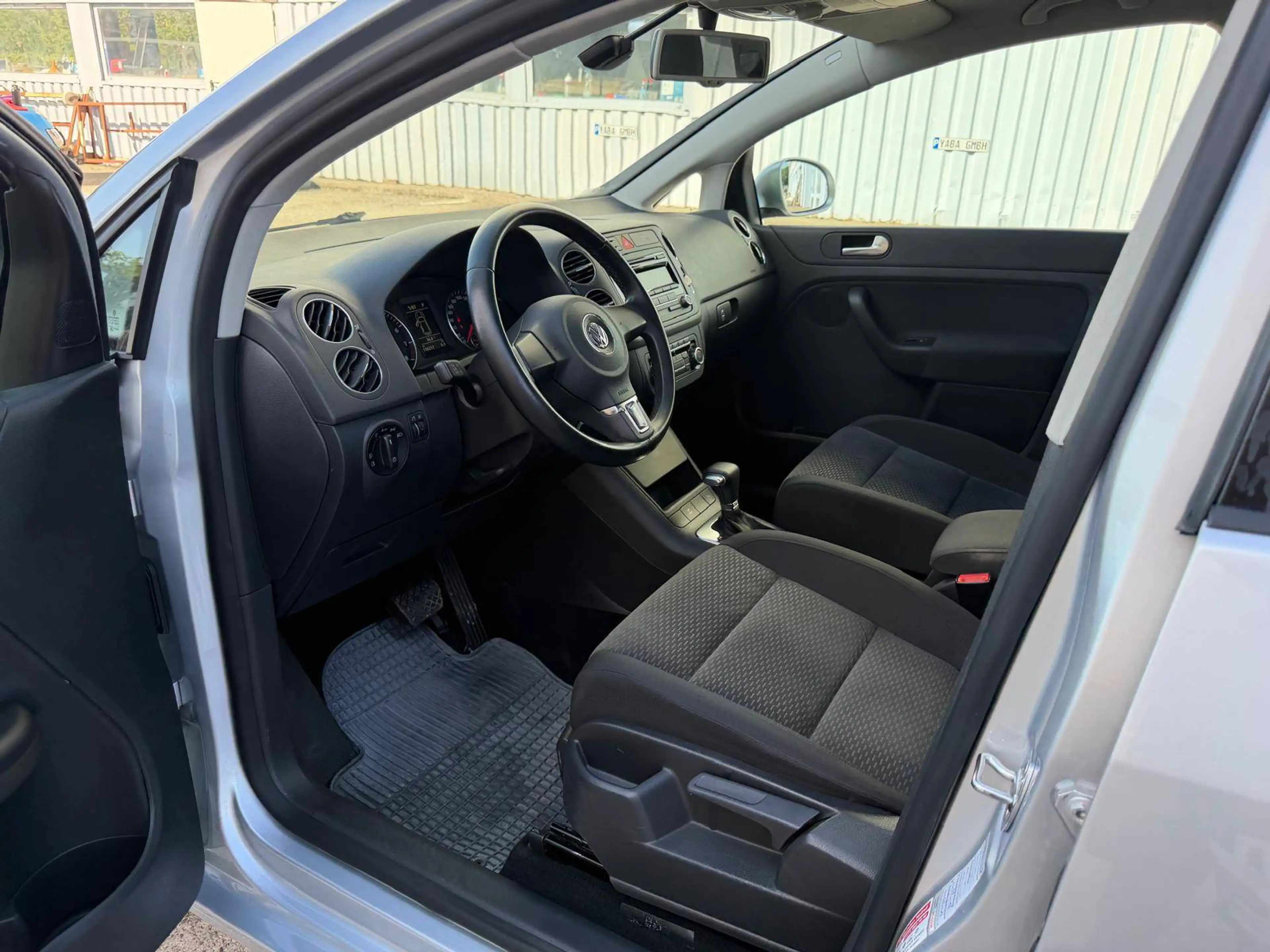 Volkswagen Golf Plus Comfortline — photo 11
