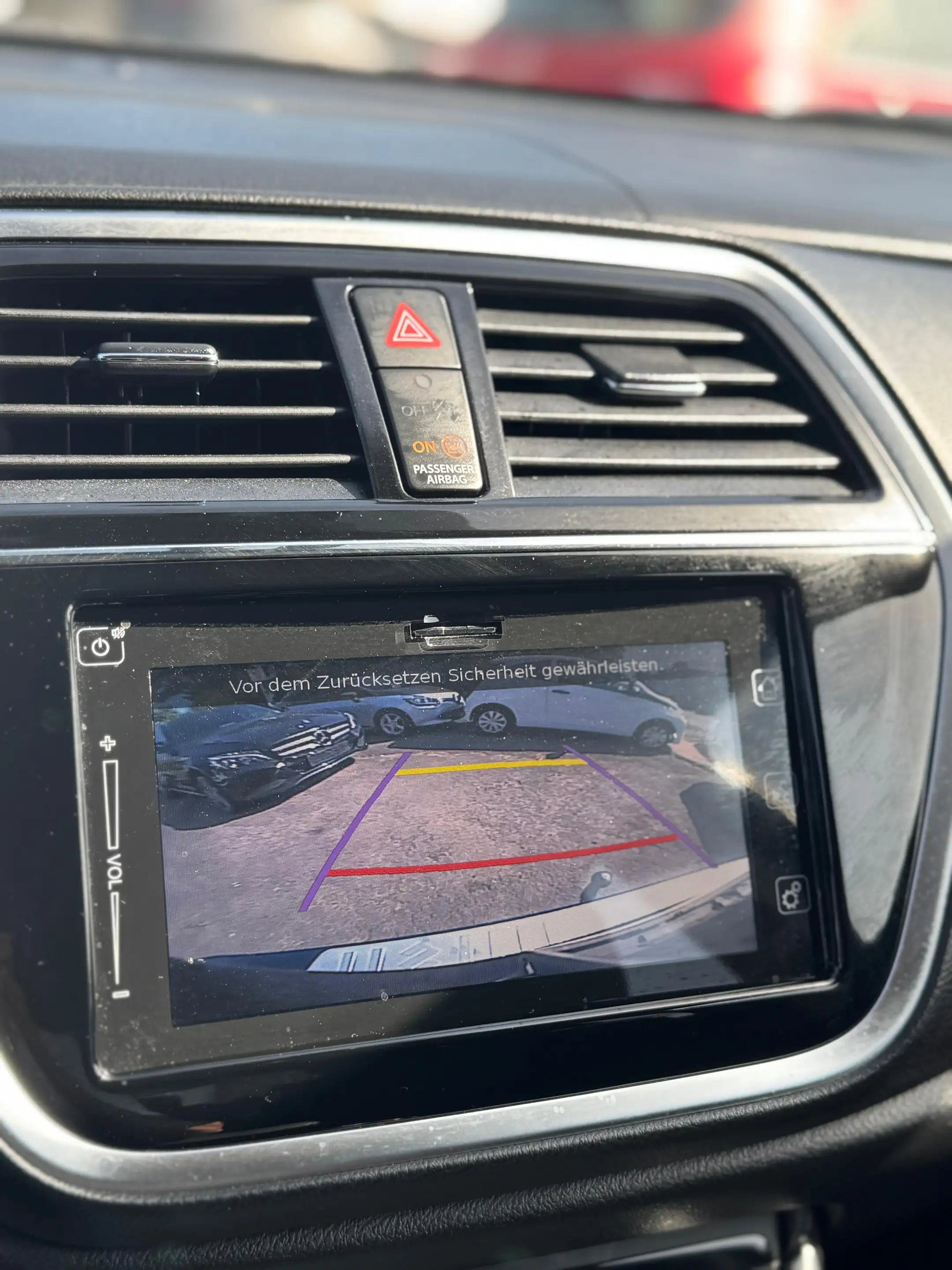 Suzuki SX4 S-Cross Club / Rückfahrkamera / AHK /55.000 Km/ Keyless — photo 15