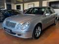 Mercedes-Benz E 240 HARMAN KARDON/XENON/AUTOM/PDC/TEMPO Silber - thumbnail 1