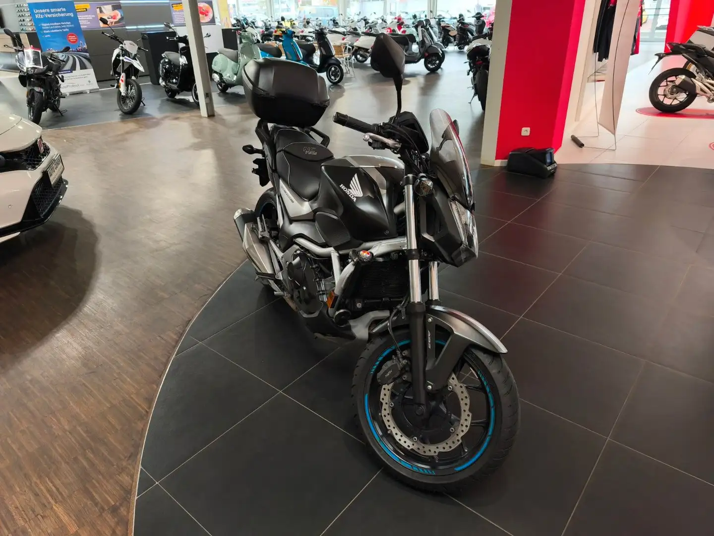 Honda NC 750 S Rot - 2