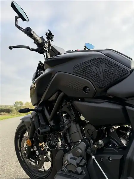 Yamaha MT-07 - foto 8