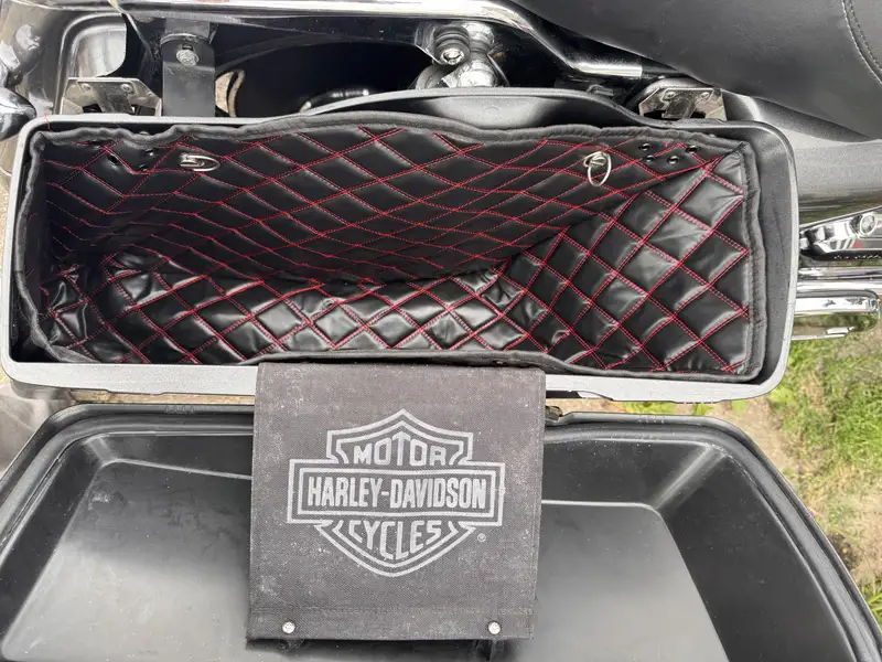 Harley-Davidson Street Glide - foto 8