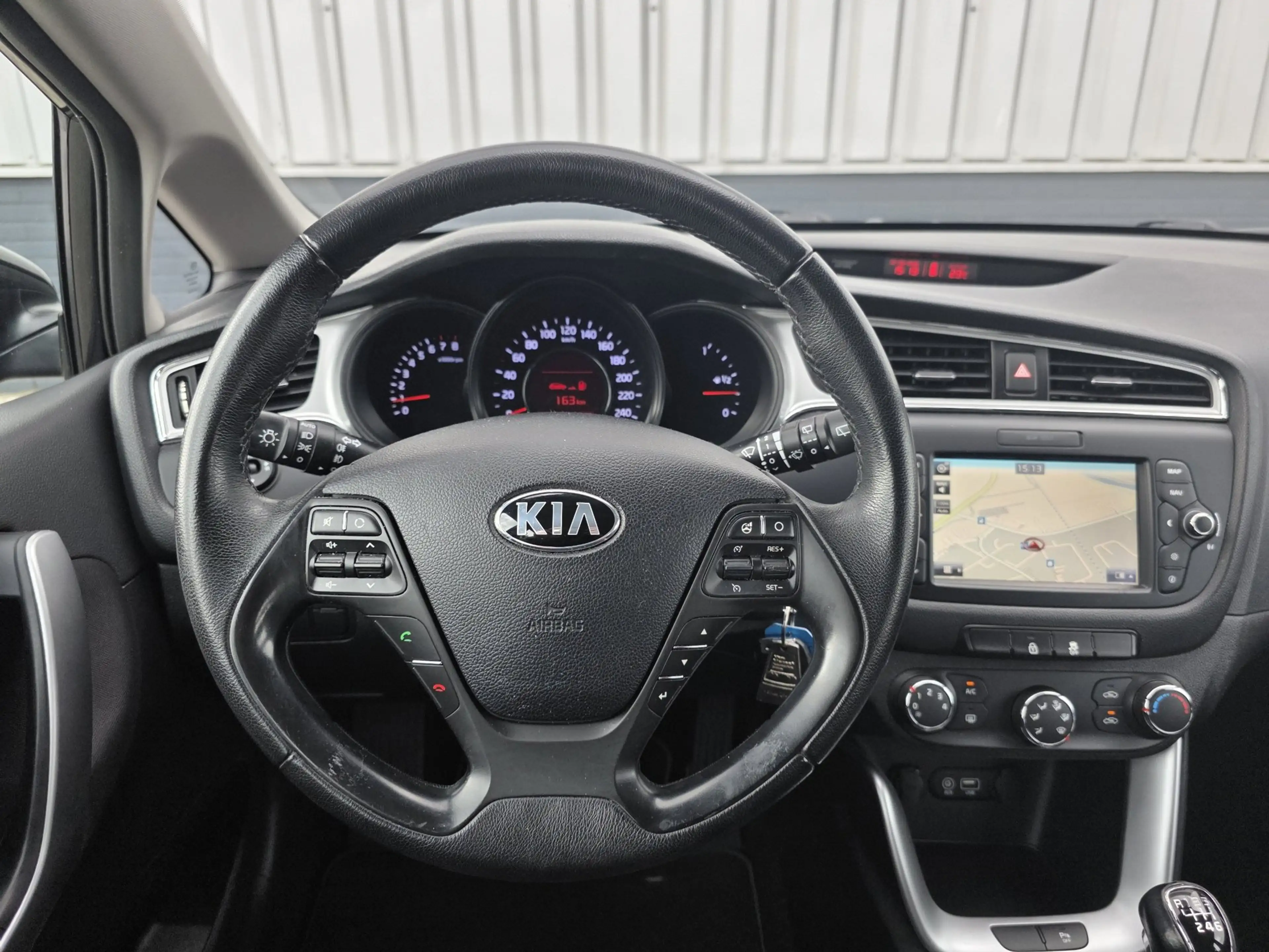 Kia Ceed SW / cee'd SW Sportswagon 1.0 T-GDi First Edition | CAMERA | NAV — photo 4