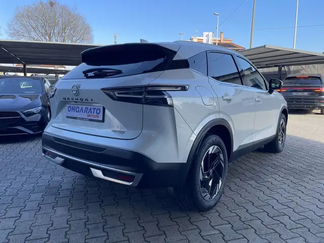 Nissan Qashqai view 5