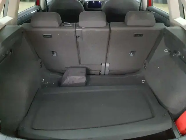 Volkswagen Tiguan view 15
