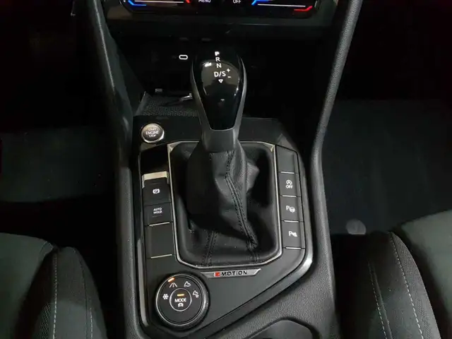 Volkswagen Tiguan view 10