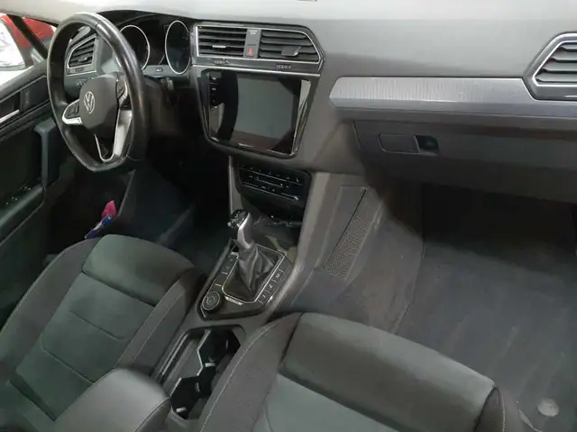 Volkswagen Tiguan view 9