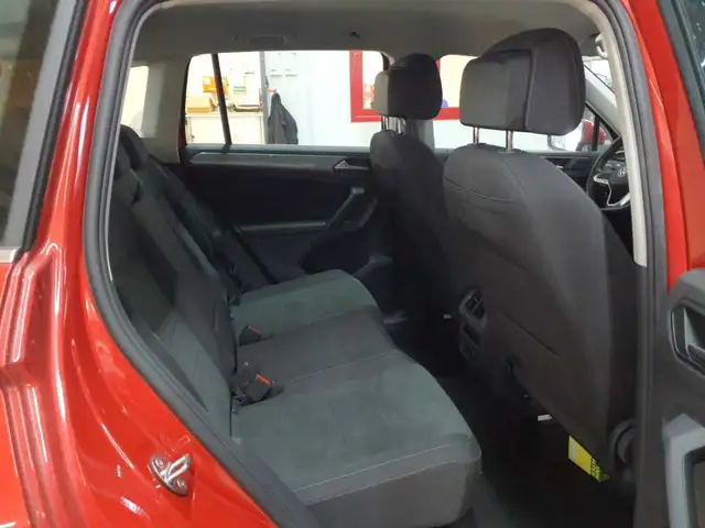 Volkswagen Tiguan view 14