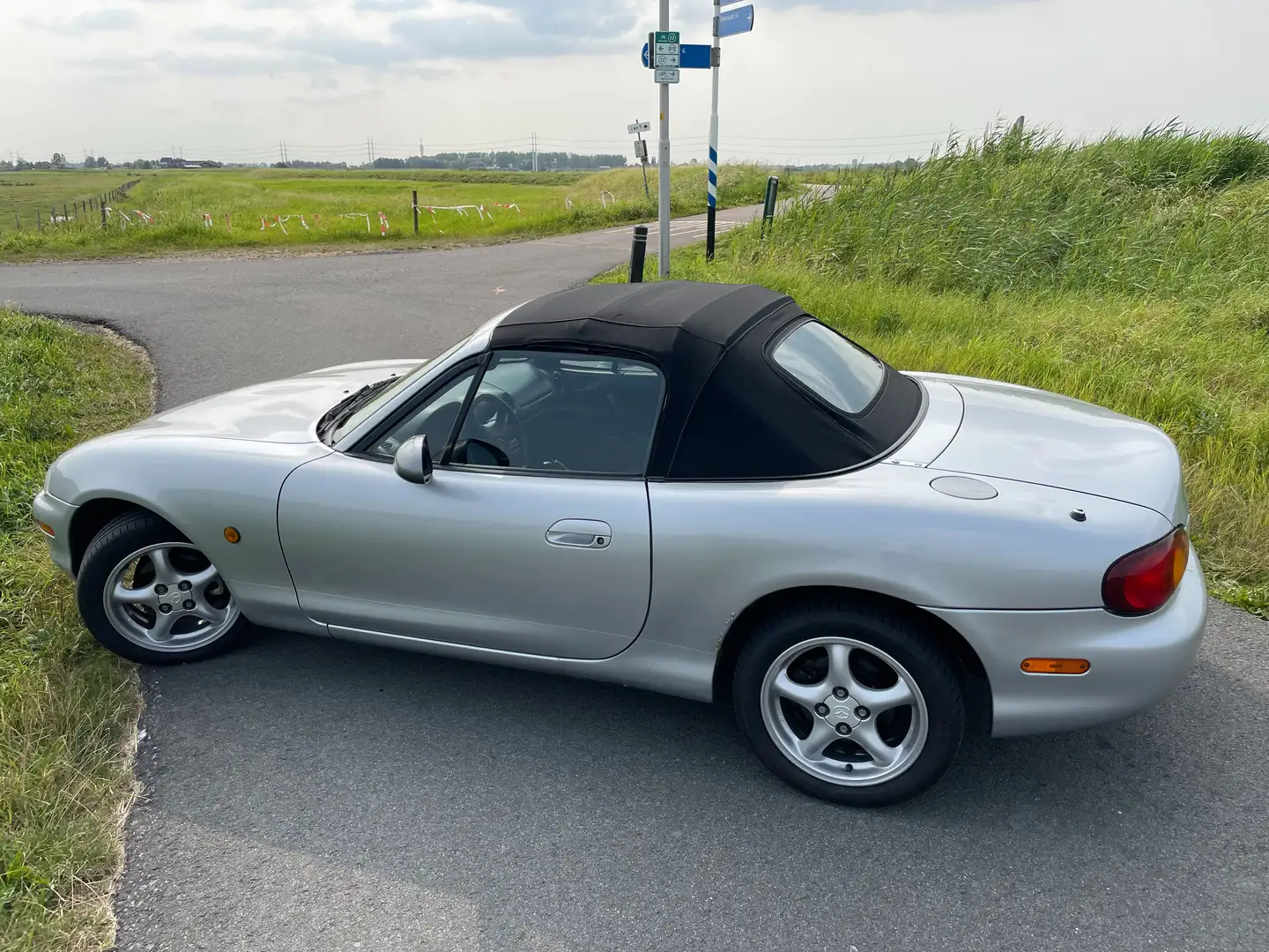 Mazda MX-5 MX-5 1.6i Zilver - 2