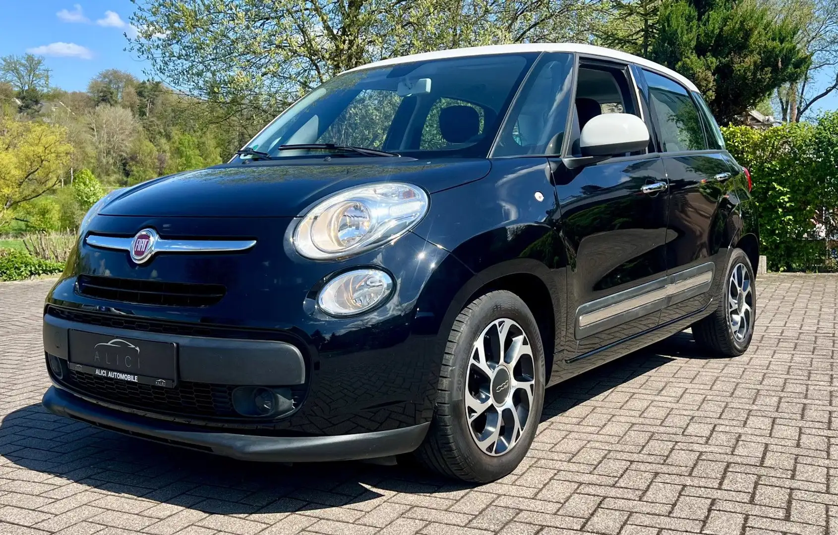 Fiat 500L Pop Star Schwarz - 1