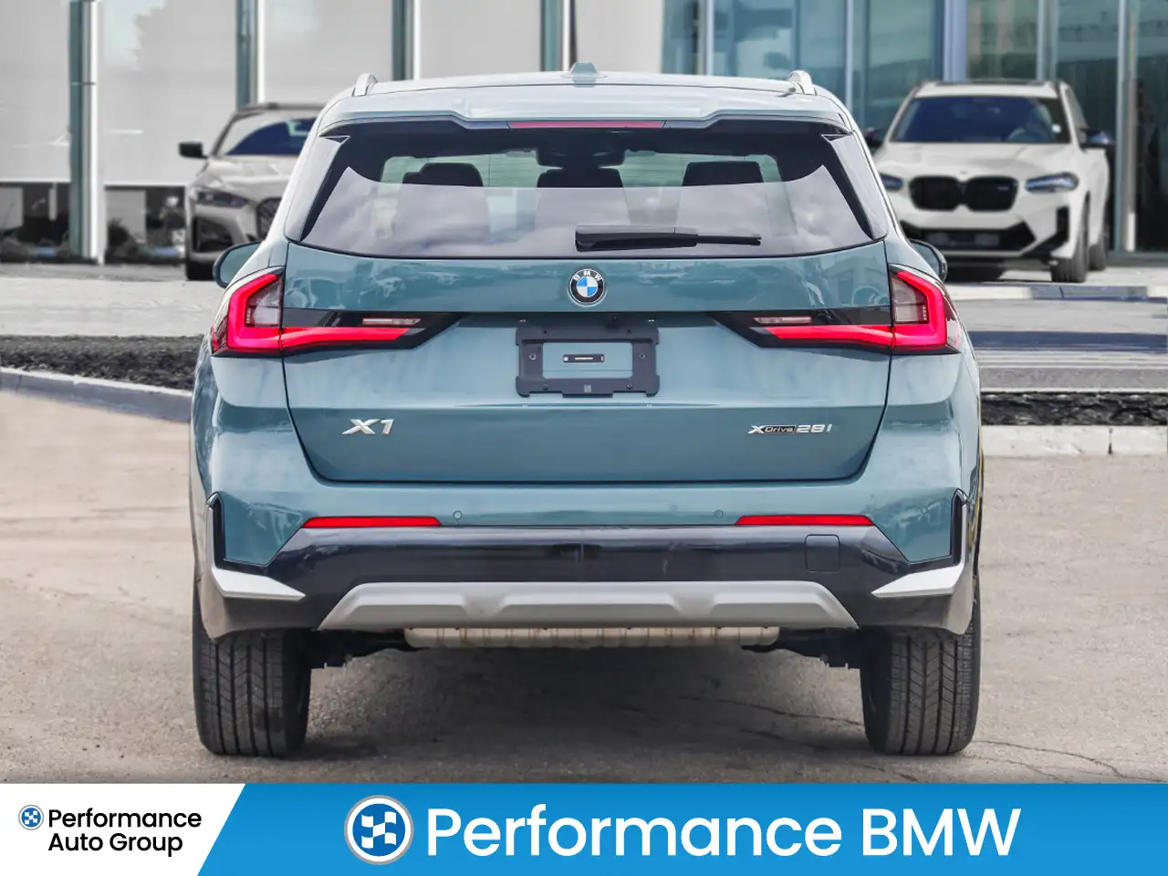 BMW X1 снимка BMW X1