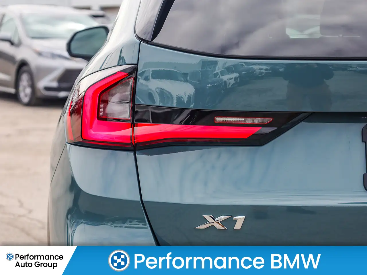 BMW X1 снимка BMW X1