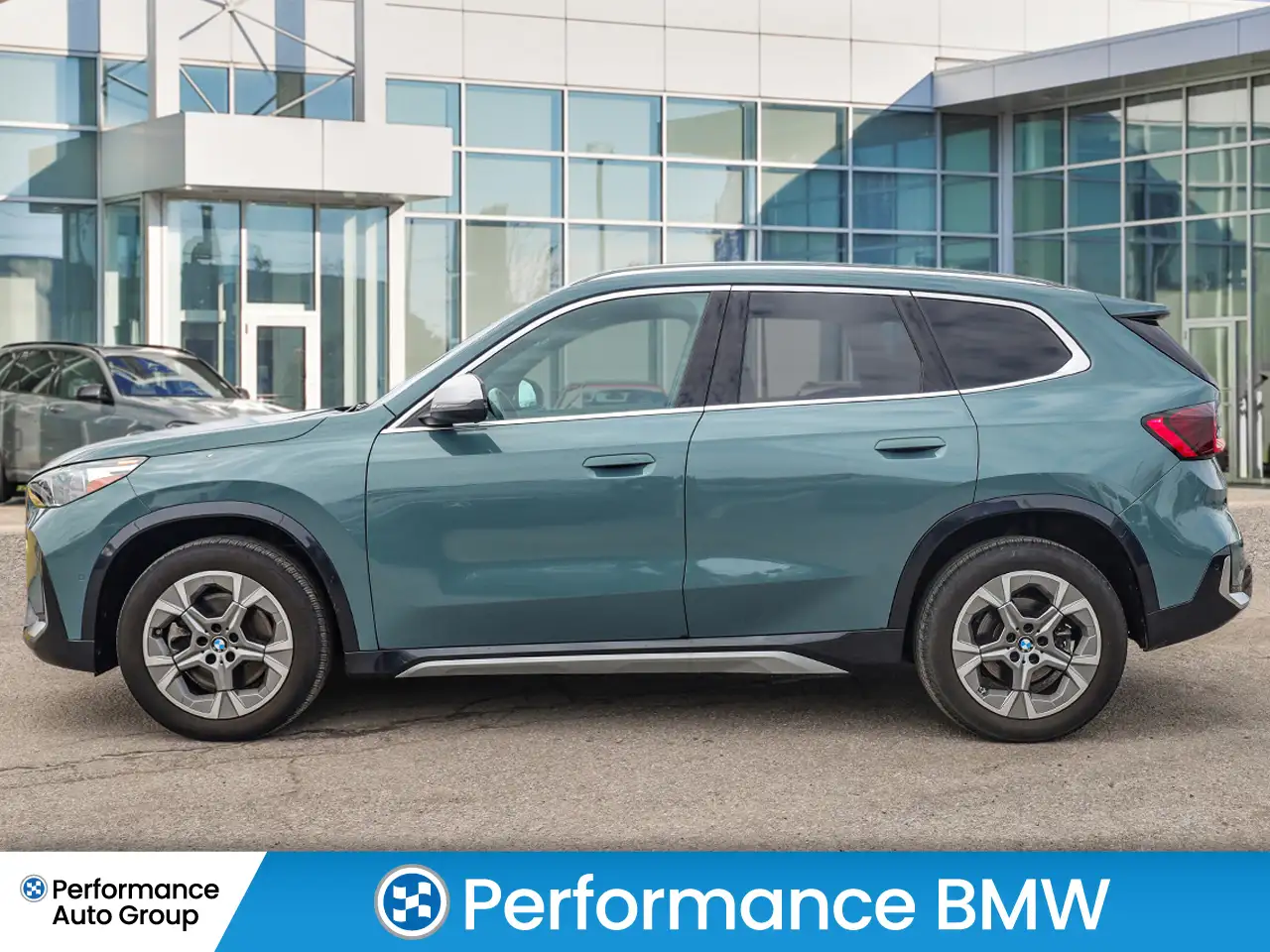 BMW X1 снимка BMW X1