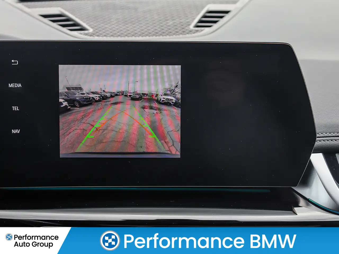 BMW X1 снимка BMW X1