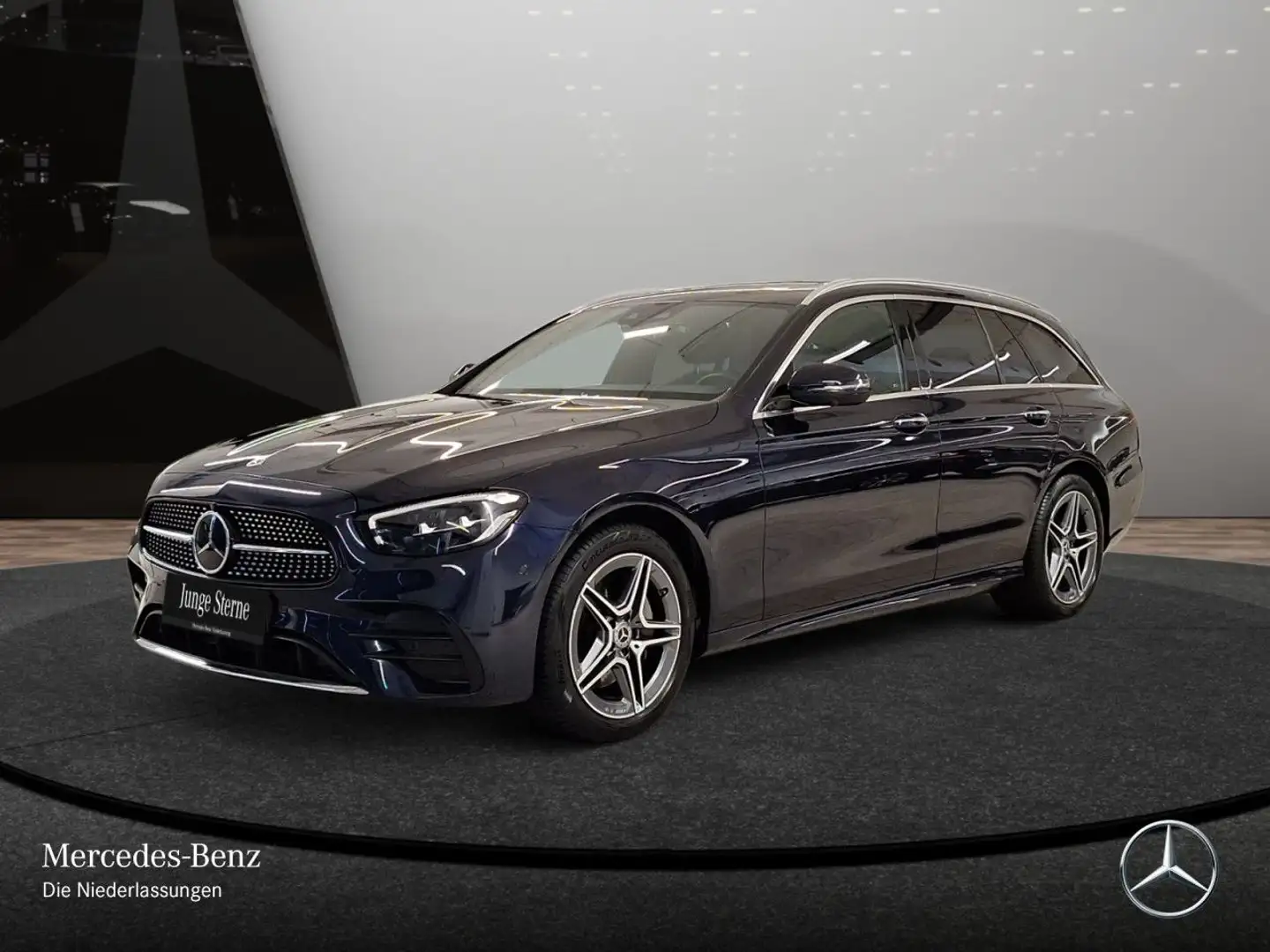 Mercedes-Benz E 300 d T 4M AMG+360+AHK+LED+FAHRASS+BURMESTER+HUD Blau - 2