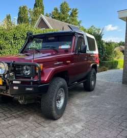 Land Cruiser 4.2 LX Blind Van FRP