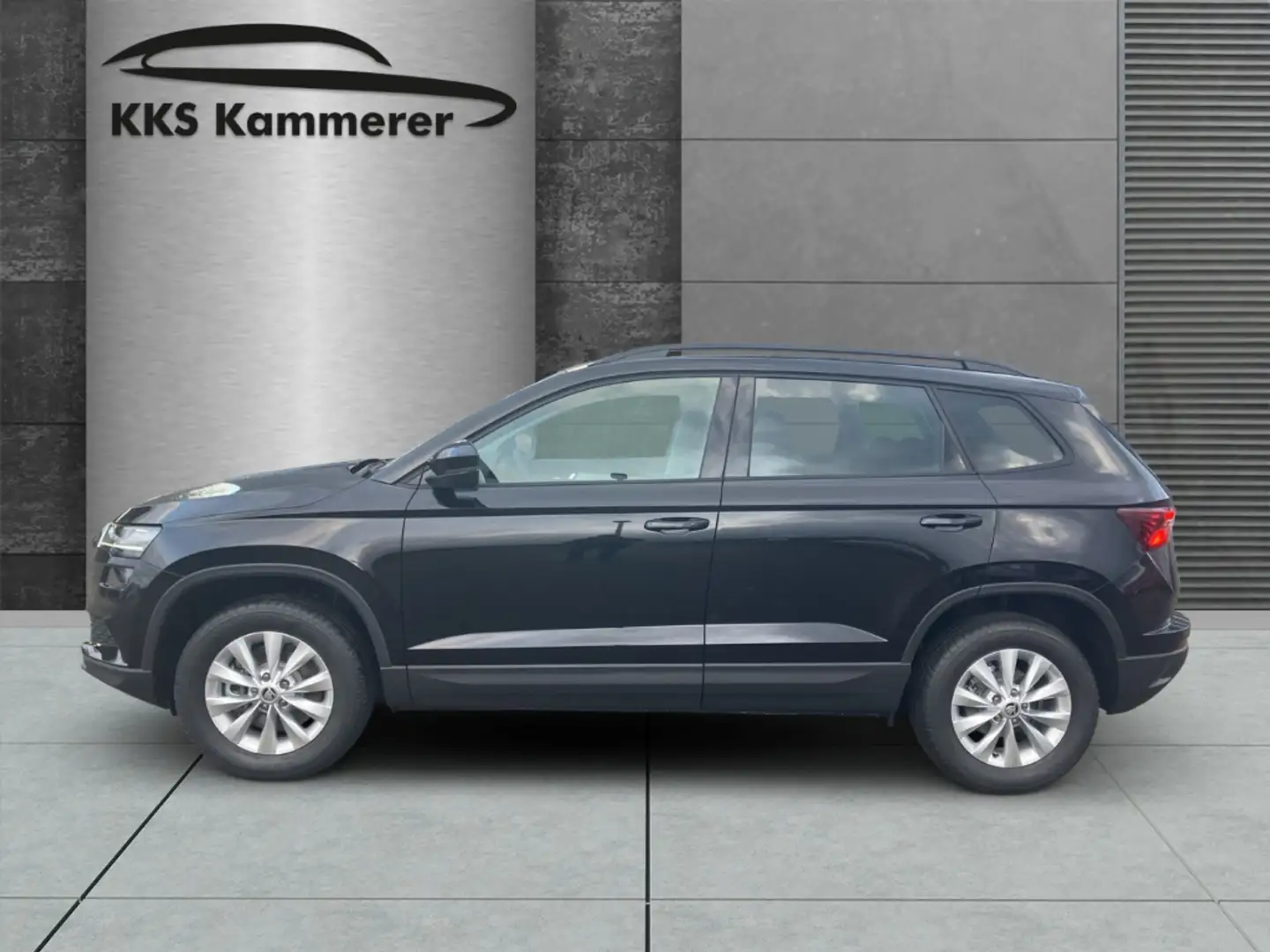 Skoda Karoq Selection 1.5 TSI ACT AHK RFK APP LED El. Heckklap Negro - 2