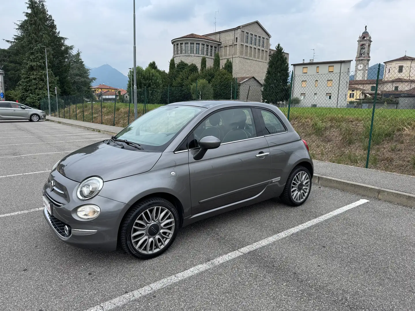 Fiat 500 1.2 69CV LOUNGE Gris - 1