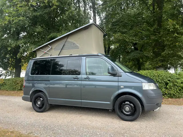 Volkswagen T5 California Beach mit Aufstelldach, Klima