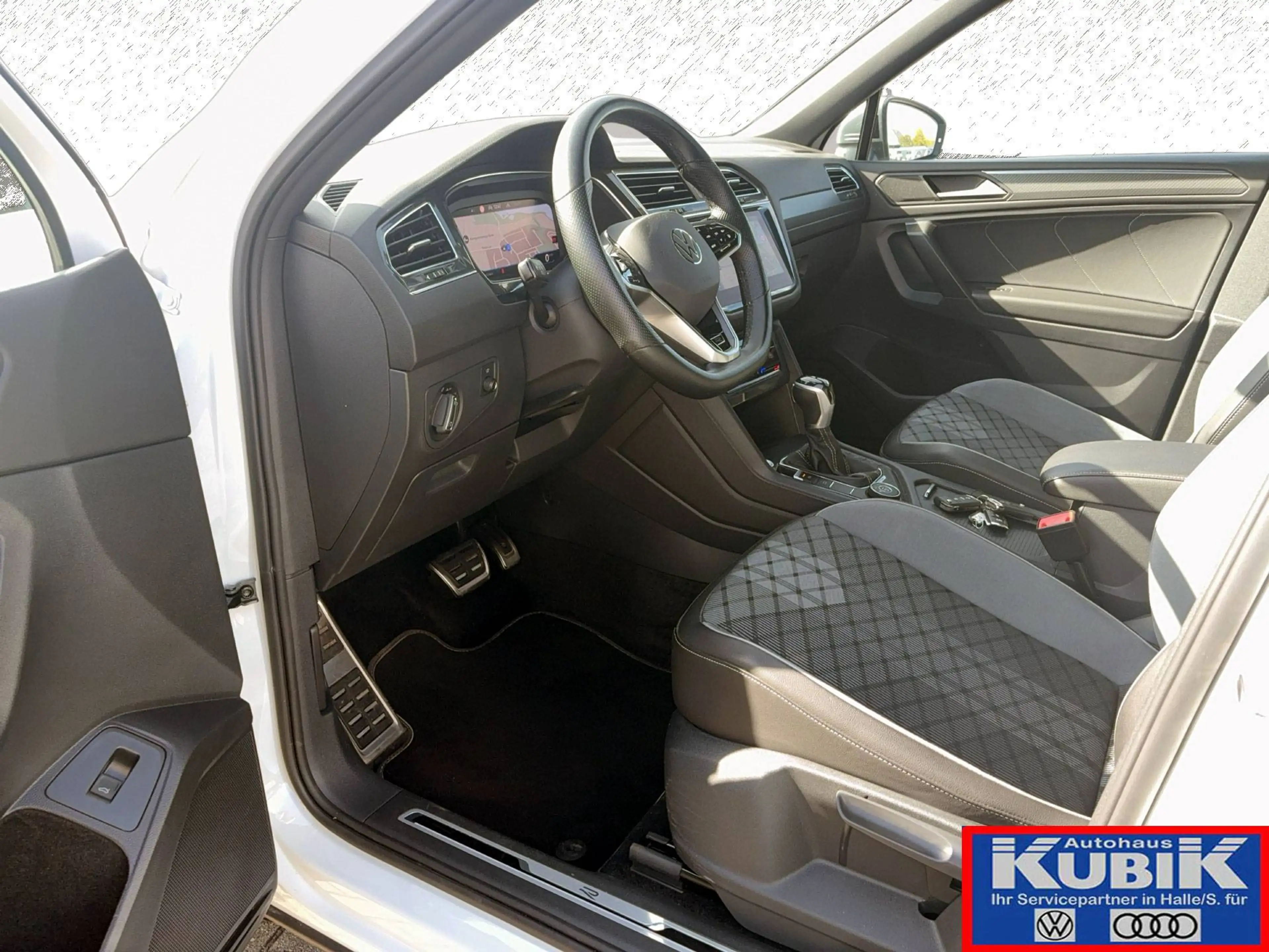Volkswagen Tiguan Allspace R-Line 2.0 TDI 4motion DSG+IQ. Light+HUD+DCC+360 Ka — photo 5